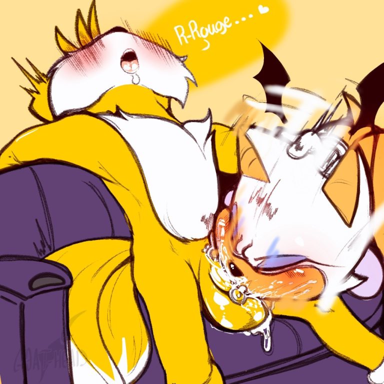 COUCH DISTRACTIONS porn comic picture 3
